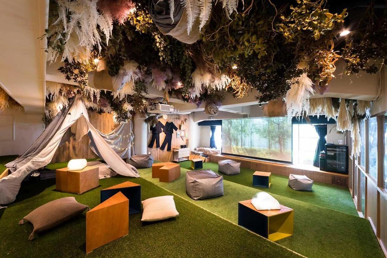 Theater Zzz Hostel Tokyo