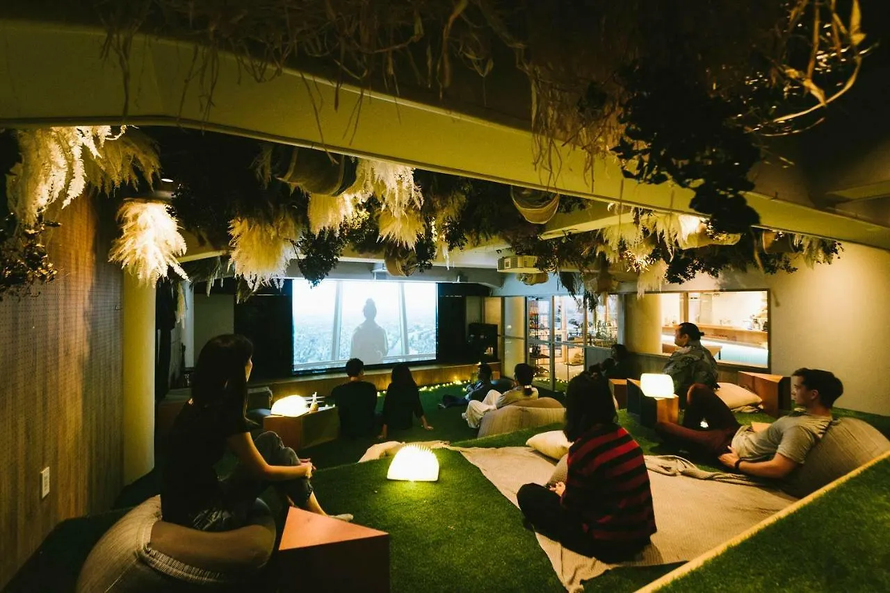 Hostel Theater Zzz Tokio